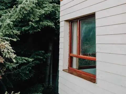 Excelente casa en Barrio Llao Llao, Km  23400
