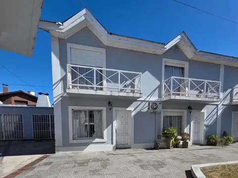 Dos dormitorios, patio y cochera cubierta Tandil