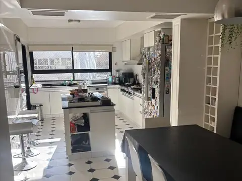Departamento en Venta de 5 ambientes