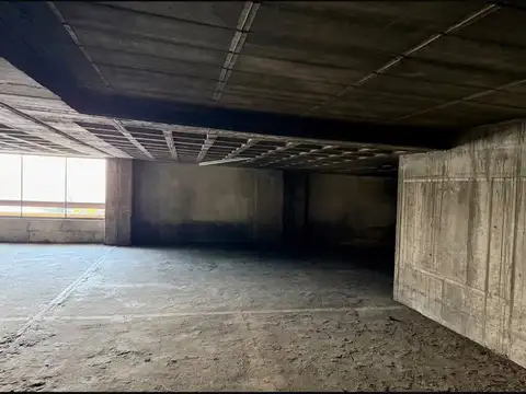 COCHERA CENTRO AV. OLMOS 138 EXCELENTE UBICACIÓN