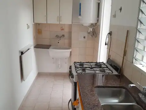 Departamento 3 ambientes con 1 baño