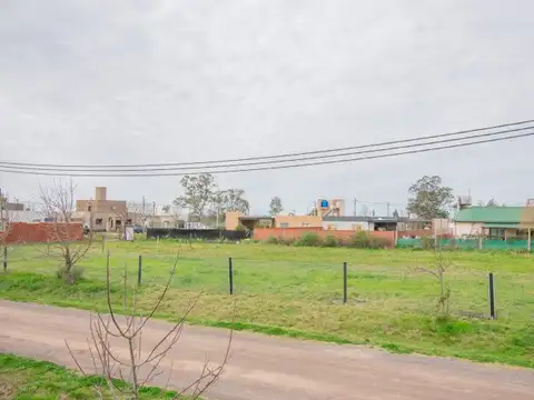 Terreno en Funes City