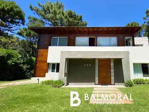 Casa en Alquiler - Zona Norte Tennis / REF: 8245