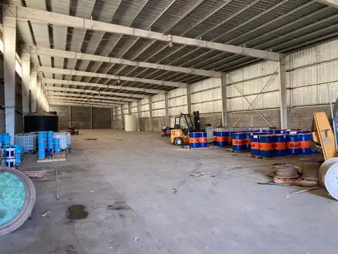 ALQUILER GALPON BANDA DEL RIO SALI