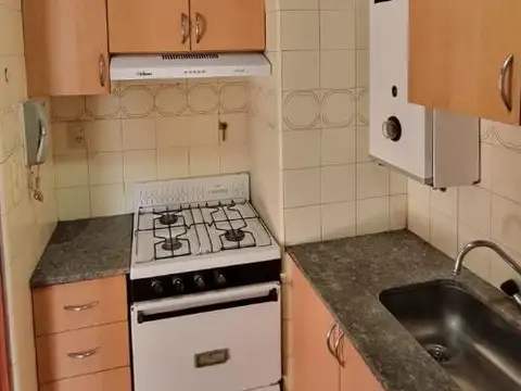 Departamento en Alquiler en Centro, $ 350.000