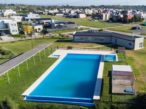 Terreno en Venta en Laguna Azul, USD 16.900
