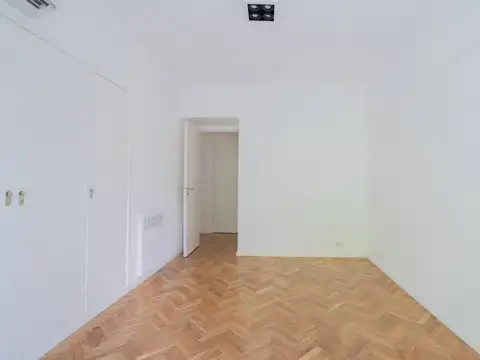 Departamento 5 ambientes con 3 baños