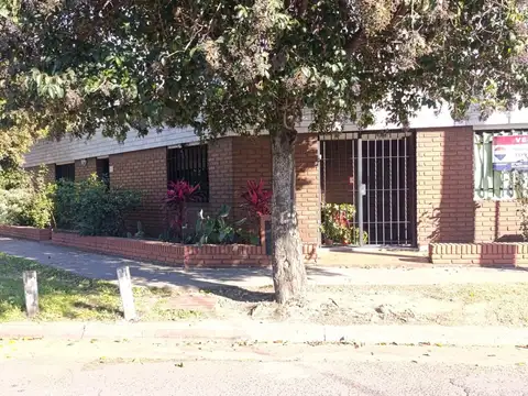 VENTA CASA 2 DORM B° MÁRQUEZ. CORDOBA