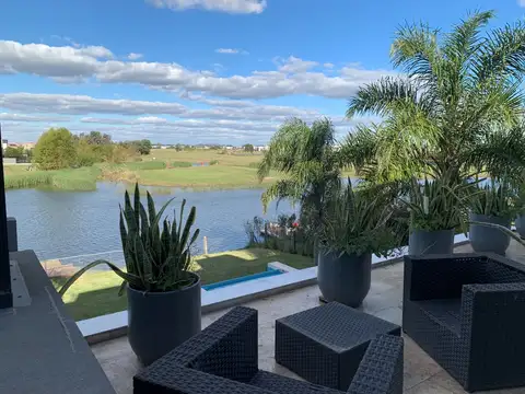 Casa  en Venta en El Cantón Islas, El Cantón, Escobar