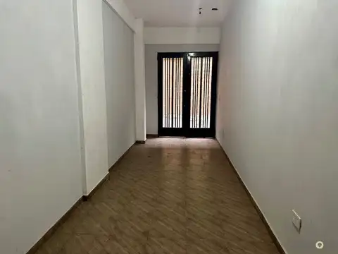 Local en Venta en Colegiales, USD 184.900