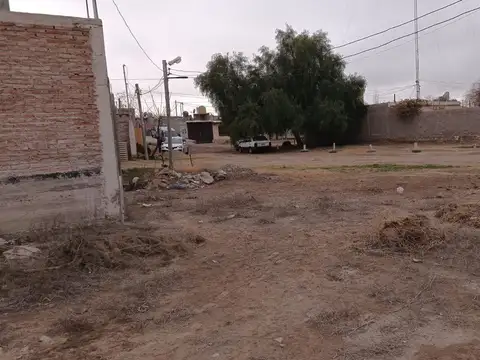 Terreno en Venta en El Algarrobal, USD 13.000