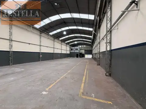 Galpón Industrial 500 m² refaccionado a nuevo - San Justo