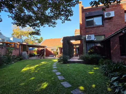 Casa en Venta en Santa Rita, USD 490.000