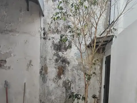 Depto Tipo Casa en Venta de 5 ambientes