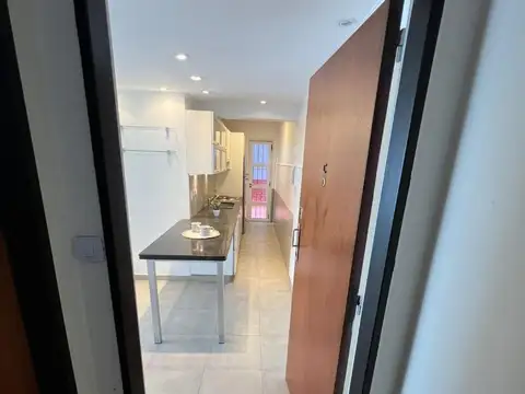 Departamento en Venta en Zona Guemes, USD 195.000