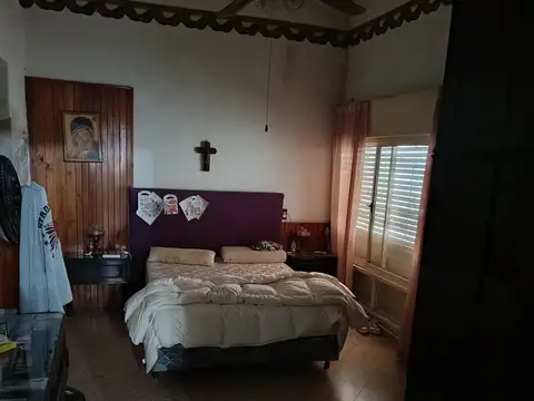 CASA CENTRICA, 3 DORMITORIOS.