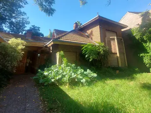 Casa en Venta con 1 cochera