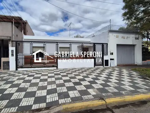 Casa 3 ambientes ALQUILER Banfield