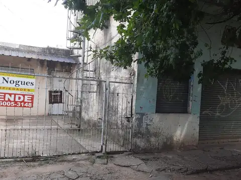 LOCAL CON DOS VIVIENDAS