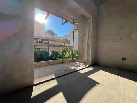 Venta monoambiente Con Balcón Y Coworking - Ideal Temporal - Subte A 100m - 36 Cuotas San Cristobal