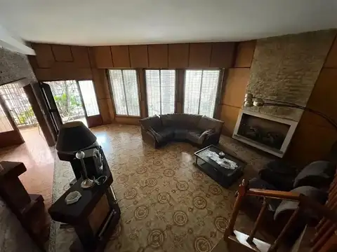 Avenida Olivera 1000