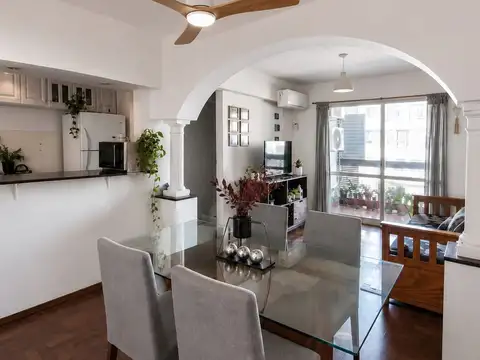 VENTA DPTO 2 DORM BALCON PISO 7 BARRIO ALBERDI CBA