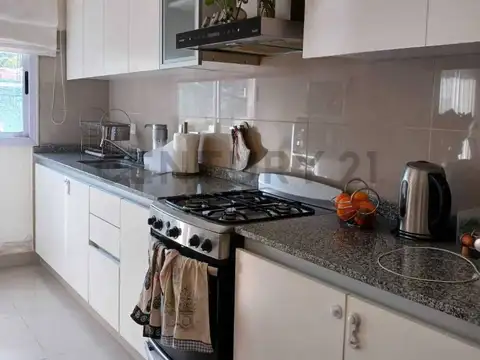 Casa en Venta en Villa Catalina, USD 145.000