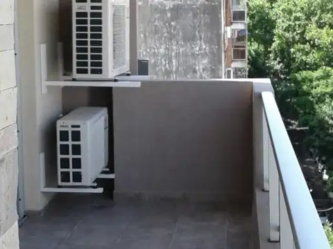 Departamento 4 ambientes con 3 baños
