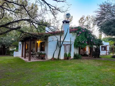 CASA 4 DORMITORIOS EN VILLA EUCARISTICA