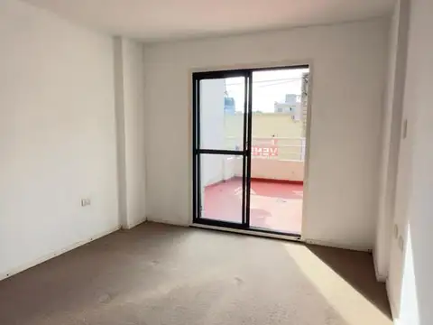 A Del Valle 22 100