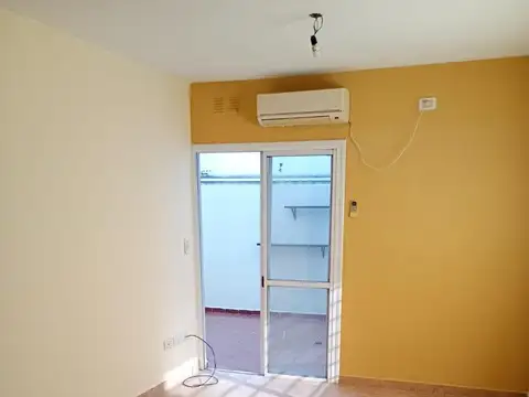 Departamento en Alquiler en Villa Sarmiento, $ 525.000