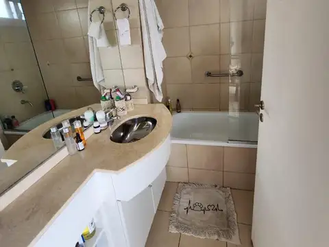 VENTA - Mono Ambiente dividido C/balcon - Parque Chacabuco