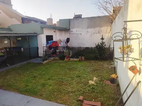 Terreno en Venta en Isidro Casanova, USD 99.000