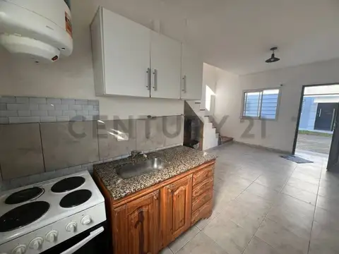 Venta de Departamento 2 amb en Los Polvorines, cochera, patio Malvinas Argentinas, San Miguel