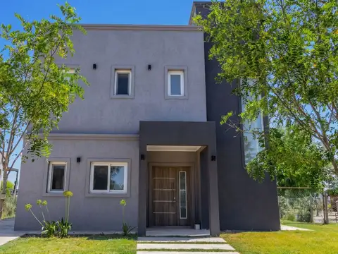 CASA EN VENTA 5 AMB Bº SAN PABLO PILAR
