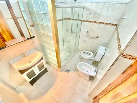 Casa tres dormitorios venta Ituzaingo norte