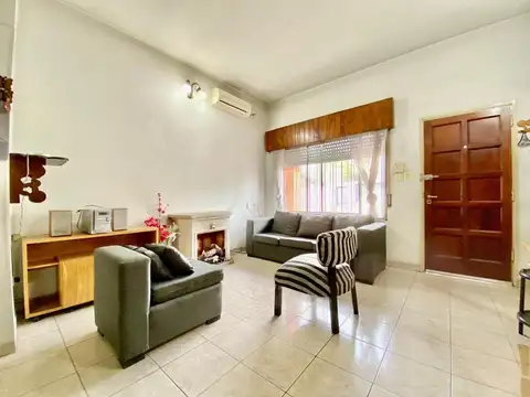 Casa tres dormitorios venta Ituzaingo norte