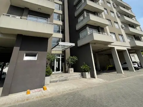 Avenida de los Lagos 3100