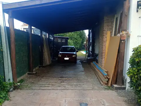 Casa 4 ambientes con 3 baños
