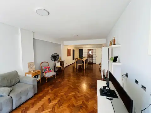 Departamento 4 ambientes con 3 baños