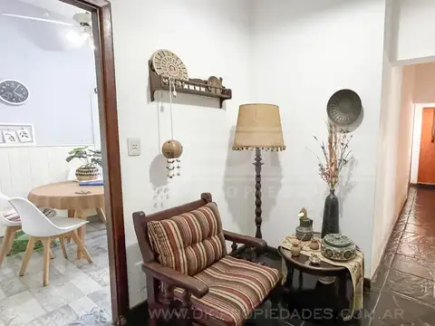 Depto Tipo Casa en Venta con 1 cocheras
