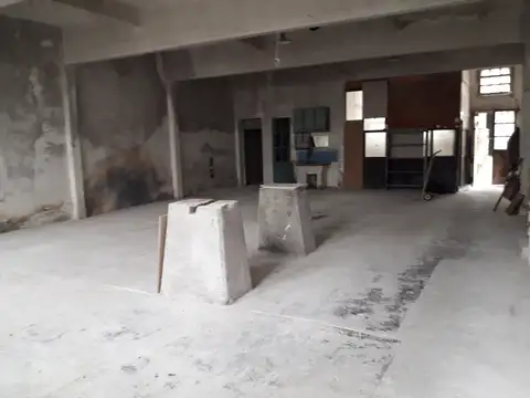 Galpon en Venta en Villa Urquiza, USD 150.000