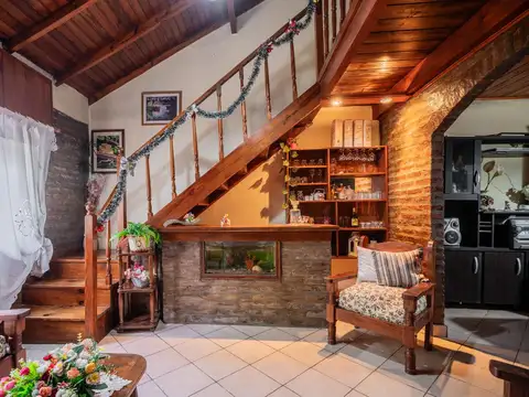 Casa en Venta con 1 cochera