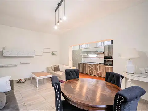 Depto Tipo Casa 5 ambientes con 3 baños
