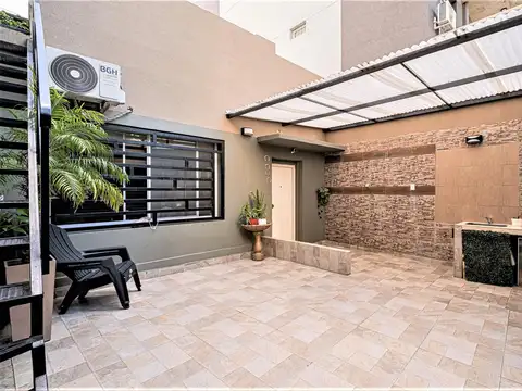 VENTA PH PATERNAL 5 AMBIENTES LUMINOSO