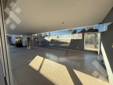 Casa en Venta en Neuquén, USD 525.000