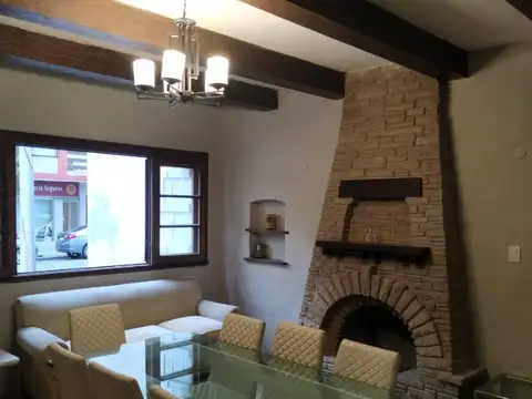 Depto Tipo Casa en Alquiler Temporal de 5 ambientes
