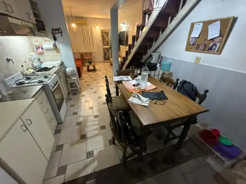 Casa 3 ambientes con 1 baño