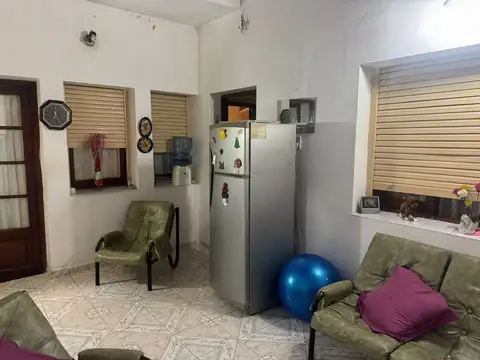 PH DOS DORMITORIOS PATIO TECHADO VENTA RAMOS MEJIA