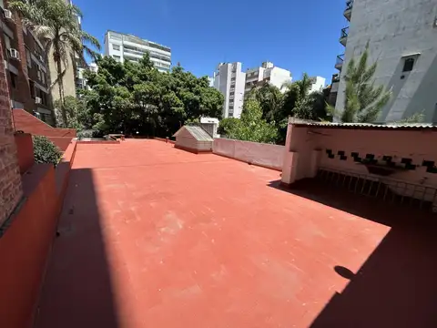 LOCAL PLANTA ALTA + TERRAZA DE 180 METROS - APTO TODO RUBRO